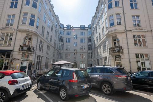 NEW charming apt in City Center, كوبنهاغن