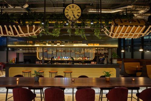 Hotel Indigo Coventry By IHG - image 2