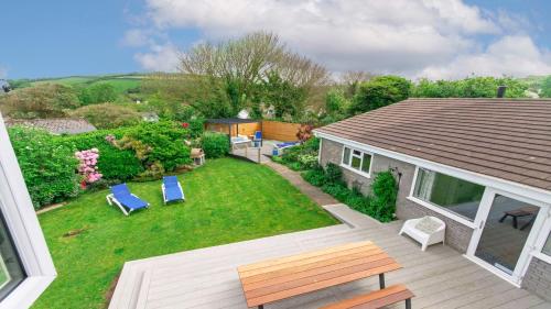 Ladywell Croyde - Super stylish large home with pool table, woodburner, pizza oven and Hot Tub Option, Sleeps 12