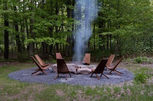 Lanesville by Summer - Chic Catskills Cabin in Lanesville, USA