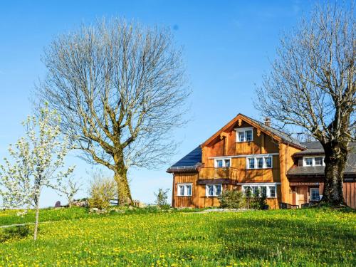 Apartment Panoramablick by Interhome in Schlatt-Haslen