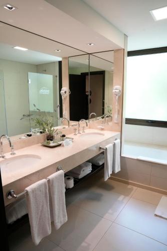 Hotel Metropolitano Supara - image 3