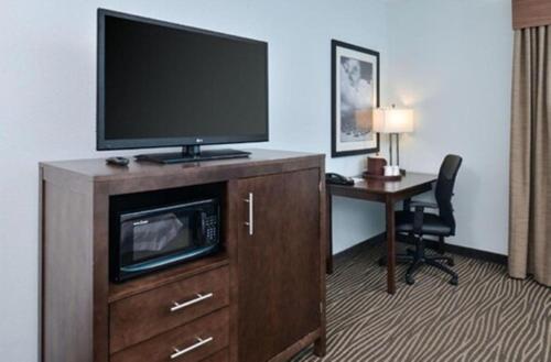 Hampton Inn and Suites Port Aransas - image 10