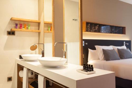 Ocean Drive Barcelona - image 9