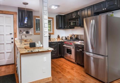 Brook Tree A201 - image 9