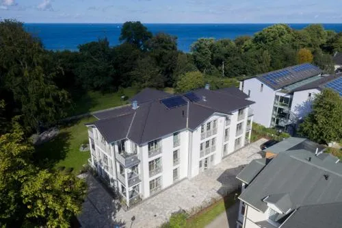 Villa Pauline Whg 01 mit Balkon in Göhren, Deutschland