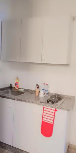 Lovely Studio appartment in a central location - image 2