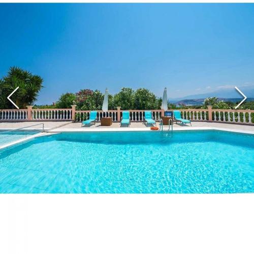 Villa Roula with Private pool