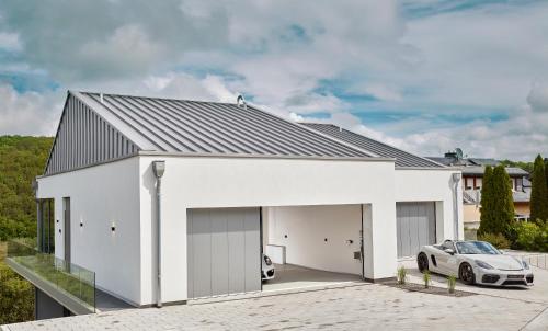 ทัศนียภาพภายนอกโรงแรม, Racers Lodge Grand Prix - mit Hebebühne und Doppelgarage (Racers Lodge Grand Prix - mit Hebebuhne und Doppelgarage) in แบร์เมล