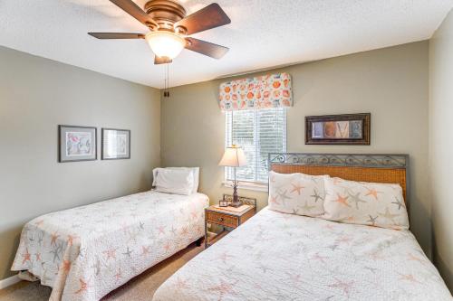 Amenity-Rich St Simons Condo 1 Mi to Beaches! - image 12
