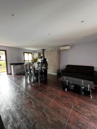 ทัศนียภาพ, Domaine De La Tannerie chambres d'hotes et appartements in พราด