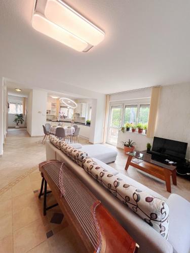 Garden villa Free parking and air conditioning, Будапешт