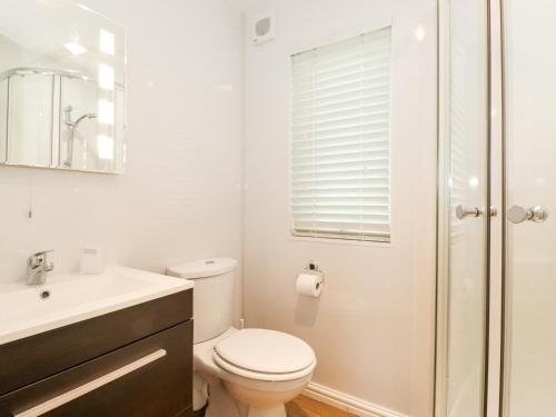 10 Thirlmere Windermere - image 4
