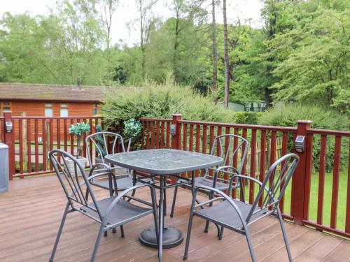 10 Thirlmere Windermere - image 5
