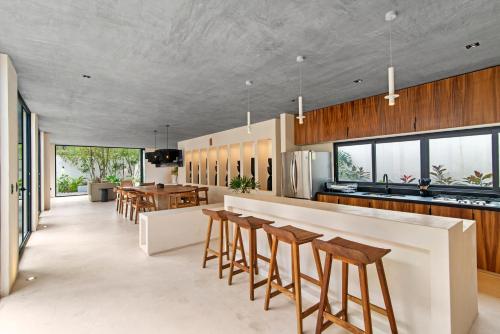 Casa Luna Perfect for Groups 10 Bedrooms Near Tulums Hotel Zone in Tulum, Mexico