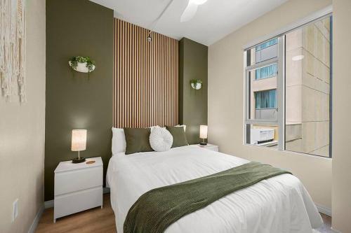 Trendy Condo in the Gaslamp Quarter in San Diego, USA