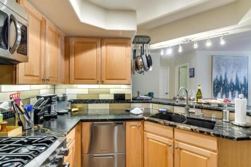 River Pines C207 condo in Edwards, USA