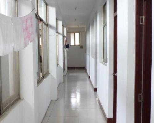Qufu Kangtai Hotel