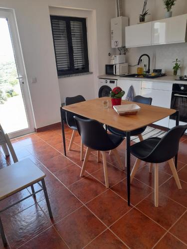 廚房, Nova Quinta Moderna TORRAMO em Oliveiras, Campo de Laranjas, na Nacional 2, Alentejo 13750 m2 in 托拉奧