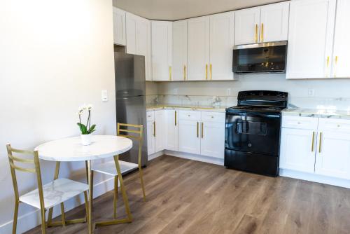 Cocina, Sands Inn & Suites in San Luis Obispo (CA)