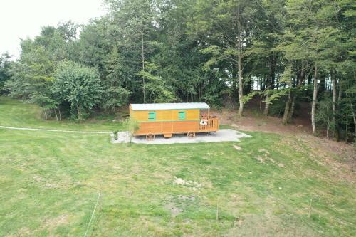 roulotte du mas capel gîte à louer Curan