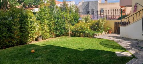 สวน, Apartamento do jardim in โกเบร