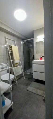 ห้องน้ำ, Apartamento do jardim in โกเบร