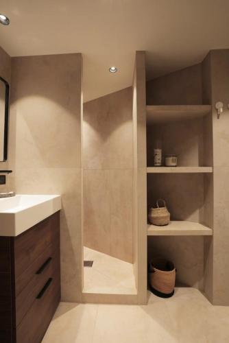 Fully equiped newly refurbished studio with an incredible view in Nice, Nice (photo 9)