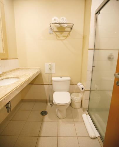 561147464 Comfort Suites Londrina