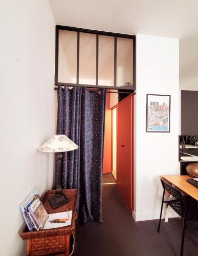 Ravissant appartement entièrement rénové T2, proche de la rue Saint Catherine, Bordeaux (Foto 9)