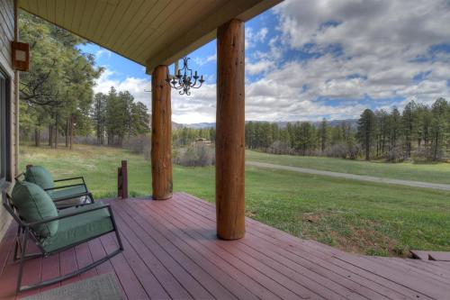 High Meadows Ranch in Hermosa, USA