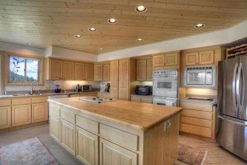High Meadows Ranch in Hermosa, USA