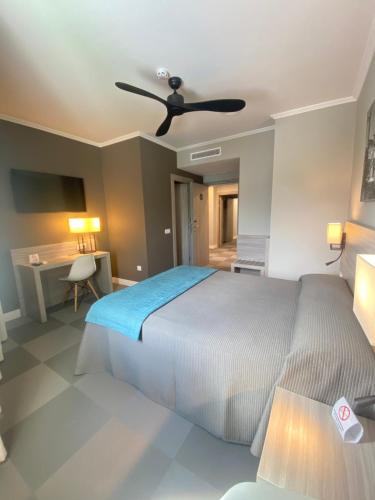 Superior Double Room image 1