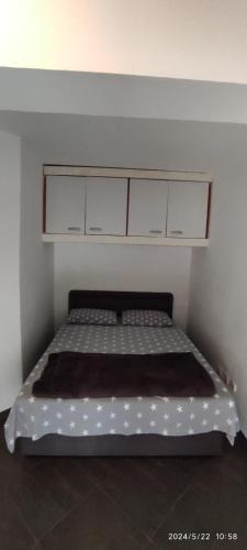 Cozy apartment Budva city center - image 4