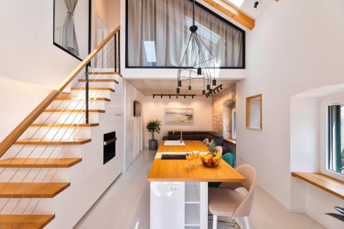 Apartment Nezi
