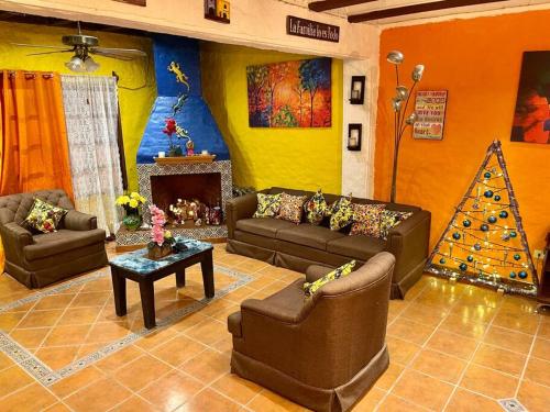 Casa Villas Suizas I cerca de Laberinto de Albania in Apaneca