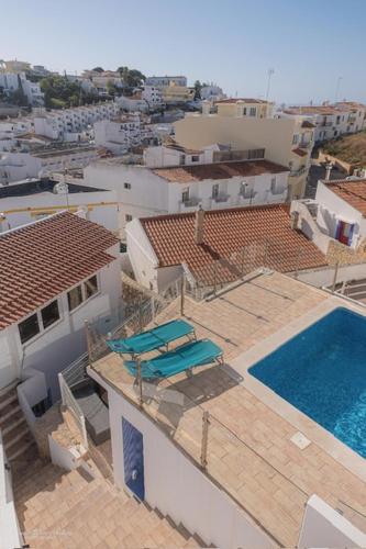 Sea View Pool House in Carvoeiro City Center
