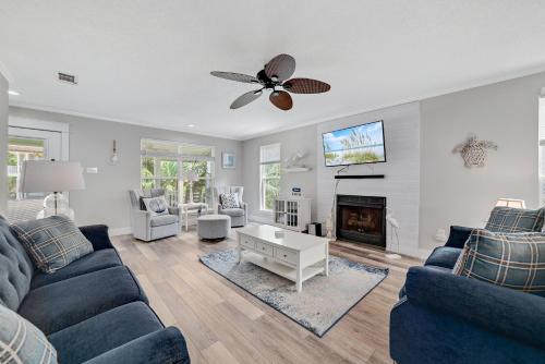 Bear Point Cottage in Caswell