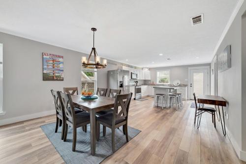Bear Point Cottage in Caswell