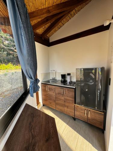 Kitchen, Cabanas Villa Celeste in El Emporio