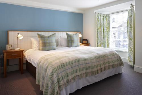 Pwllheli Hotels - The Best Pwllheli Hotel Deals at LateRooms.com