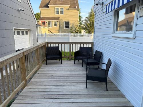 Shore to Charm Shore to Charm