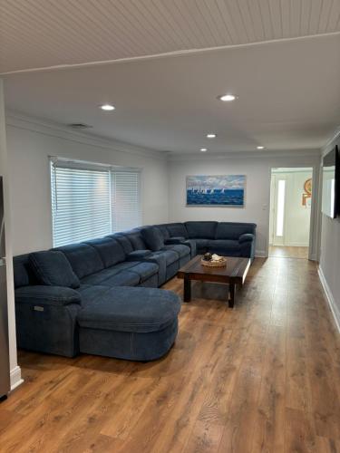 Shore to Charm Shore to Charm