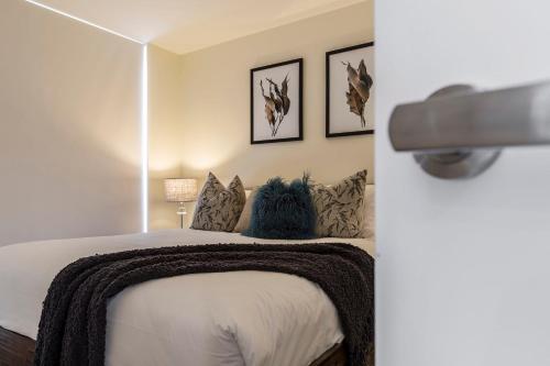 VAQUAY Rooftops In Fitzroy