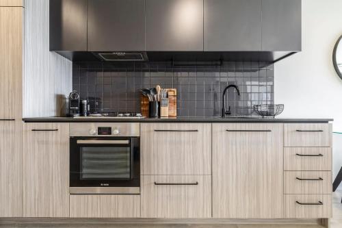 VAQUAY Rooftops In Fitzroy