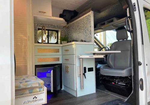 #VanLife with Air Conditioning - Adventures Await, San Juan (Foto 6)