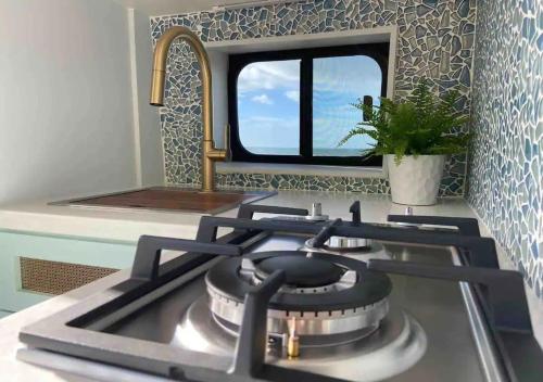 #VanLife with Air Conditioning - Adventures Await, San Juan (Foto 10)