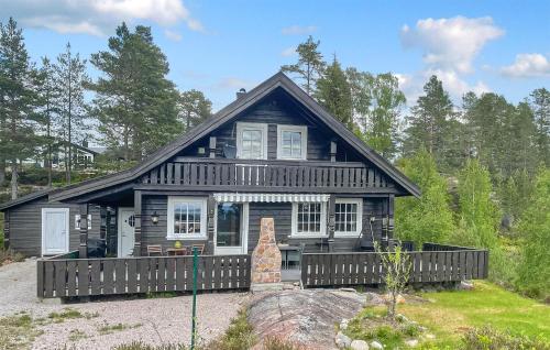 . 3 Bedroom Gorgeous Home In Treungen