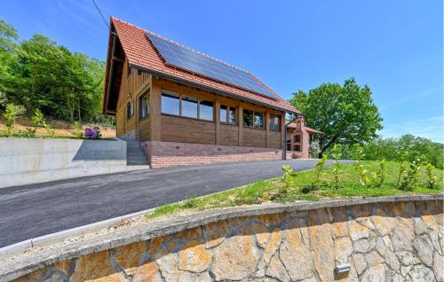 Viesnīcas āriene, Gorgeous Home In Mace With Sauna in Sv. Kriz Zacretje