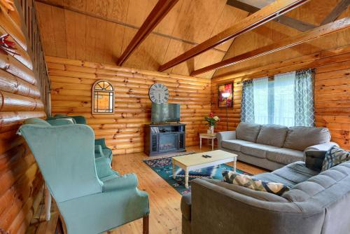 Удобства, Blue Rose Cabins - Rosewood Cabin in Blackjack